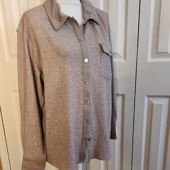 Isaac Mizrahi Tops - Isaac Mizrahi Tan and Pink Shirt